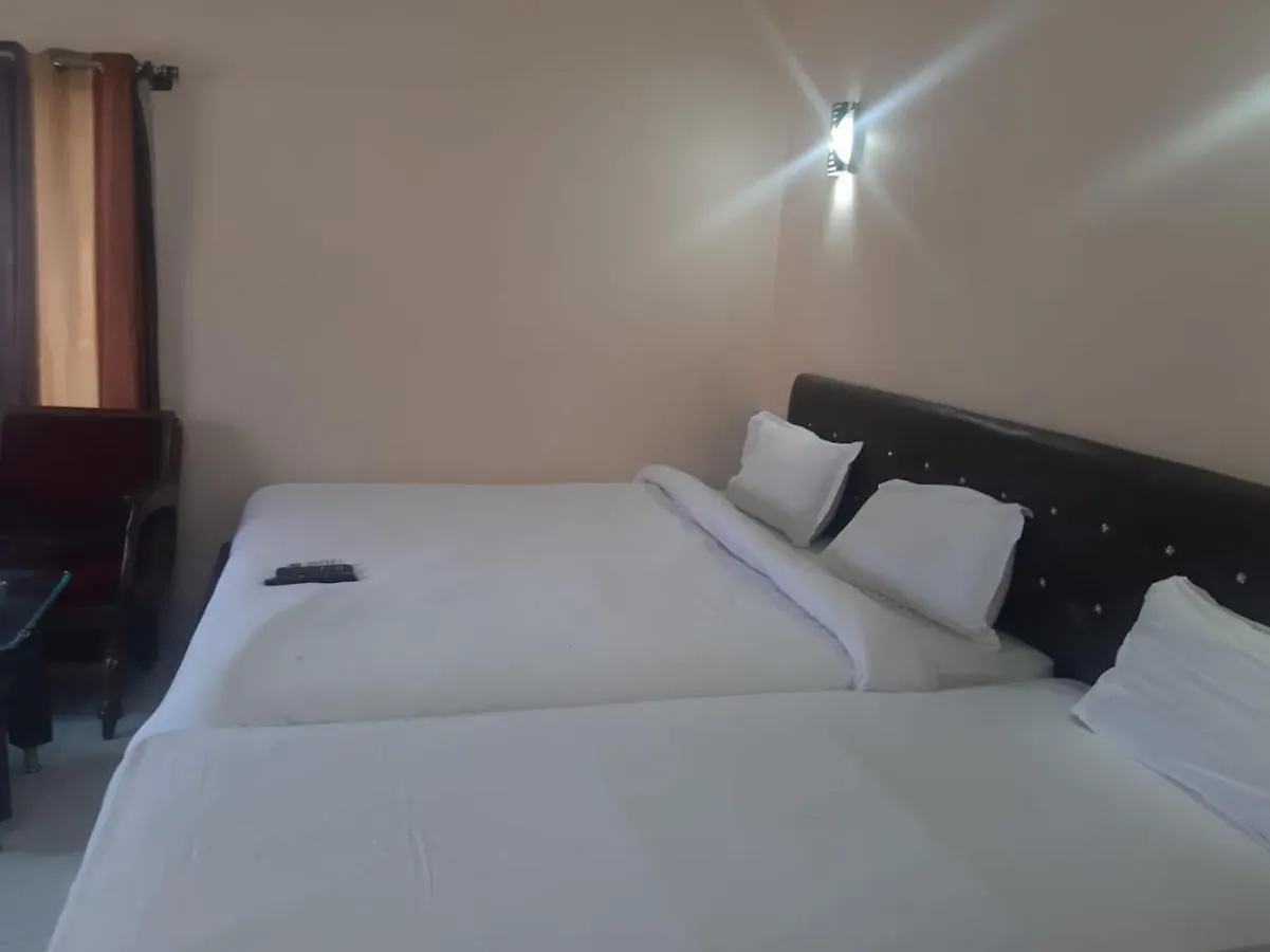 Sita Inn Paying Guest House Varanasi Bed & Breakfast